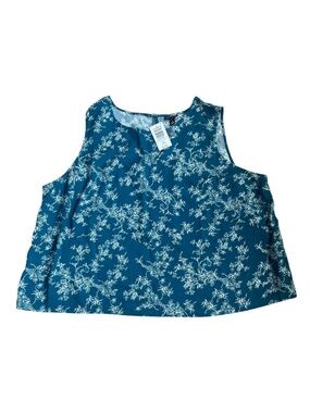 Torrid Floral Challis Tank Top Size 1 Blue White Sleeveless Blouse NWT